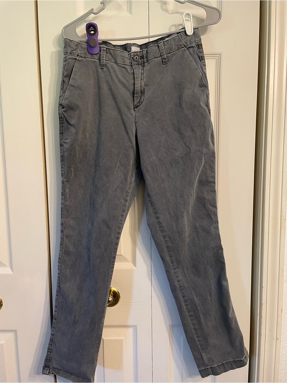 GAP Women's Gray Straight-Leg Jeans